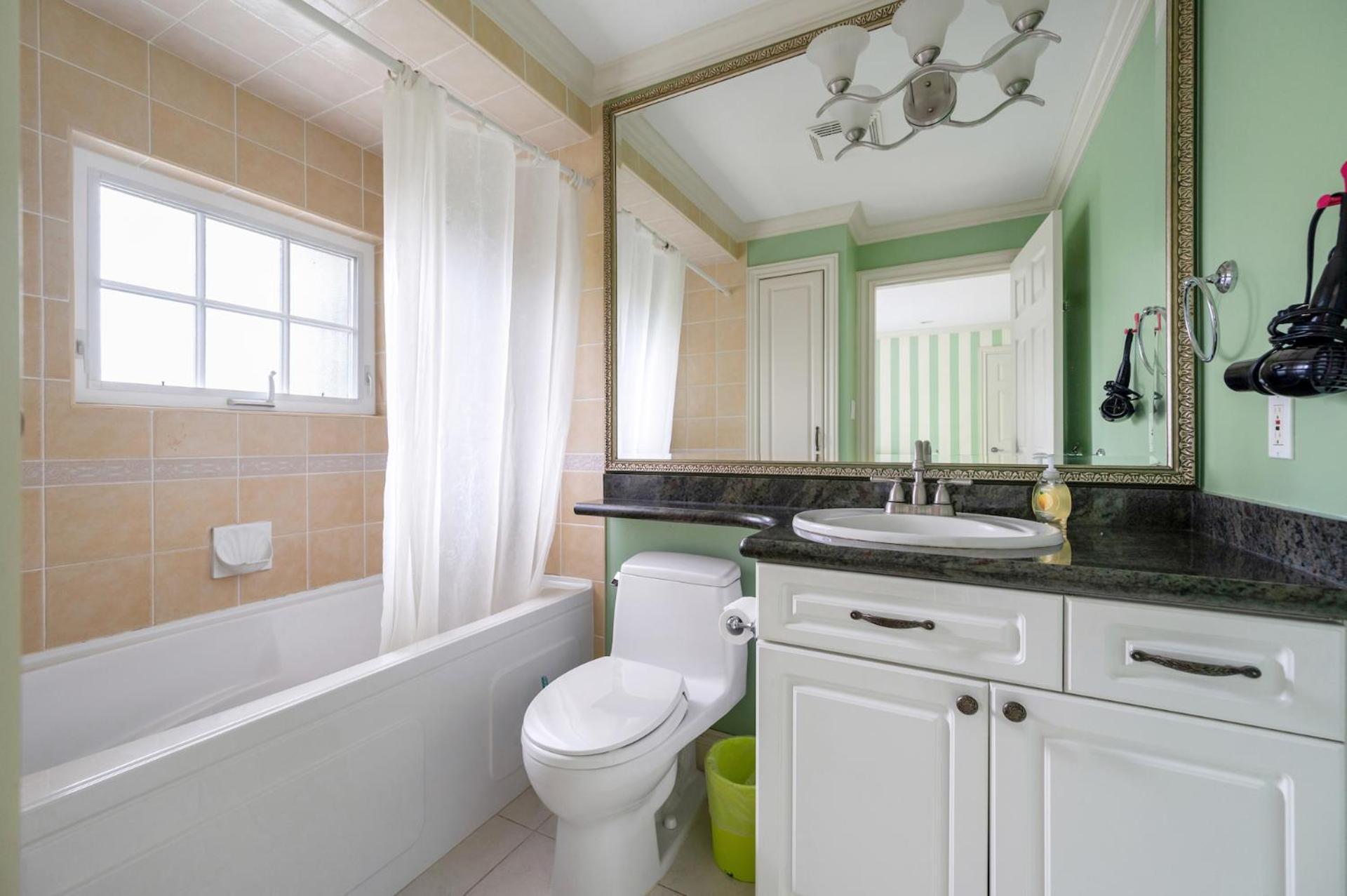 Charming Retreat On Cypress Street, Your Home Away From Home Vancouver Bagian luar foto